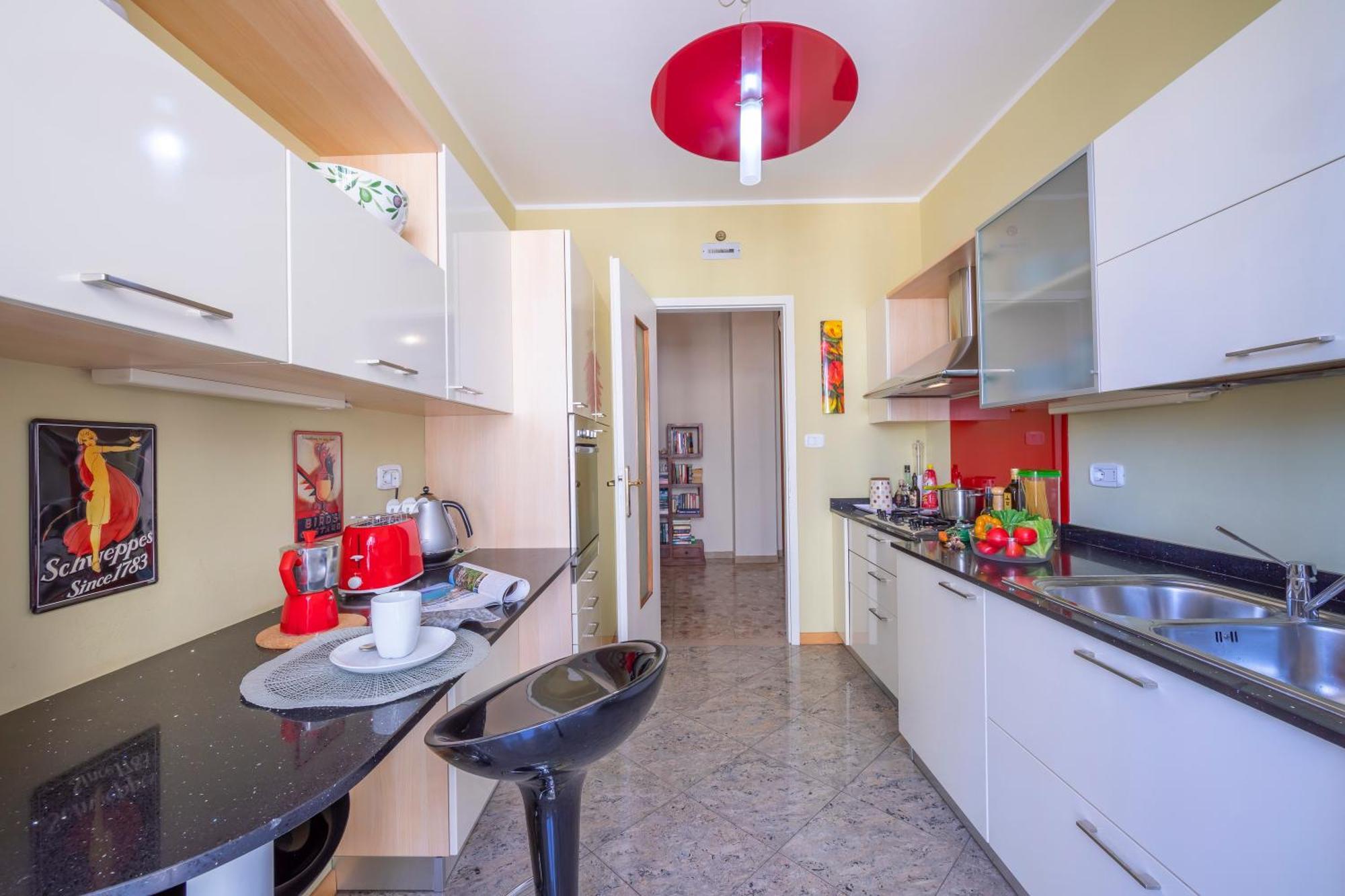 Riva Dante Apartment - Happy Rentals エクステリア 写真